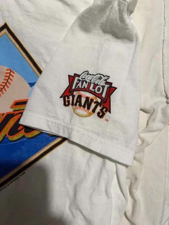 Vintage 2003 San Francisco Giants Coca-Cola Fan Lot Graphic T-Shirt - Picture 4 of 5